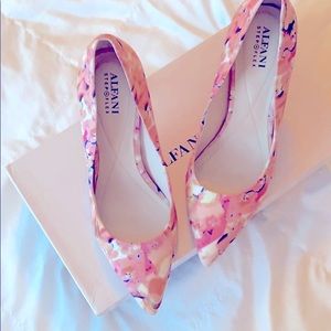 Alfani pumps